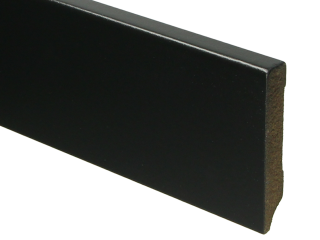 MDF Moderne plint 70x12 voorgelakt RAL 9005
